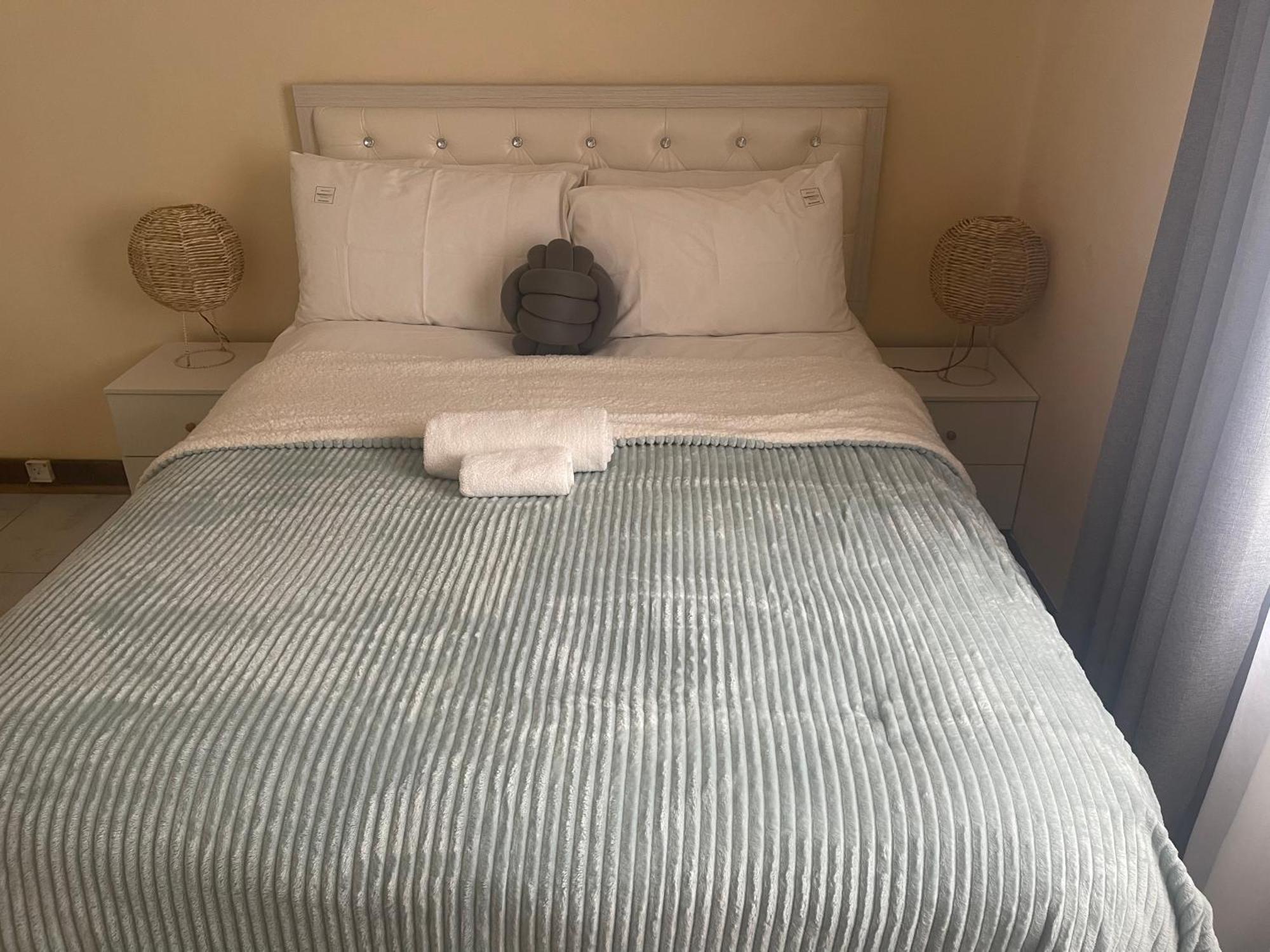Ferienwohnung @Jackie'S Avondale 2 Bed Flat At Harrow Court Harare Exterior foto